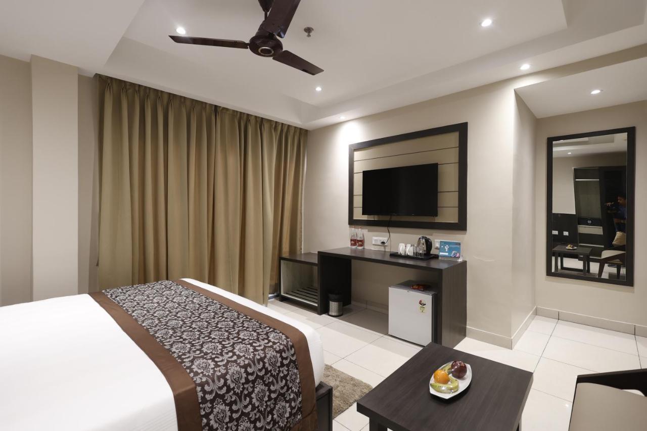 Pride Biznotel Canopus, Digha Digha  Exteriér fotografie